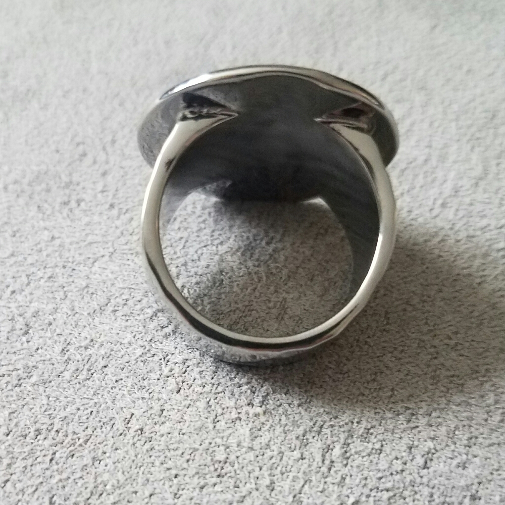 🐳 NEW HAMMERED METAL ROUND RING SCROLL DESIGN - Picture 3 of 5